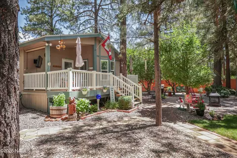 17215 Creekside Pl, Munds Park, AZ 86017