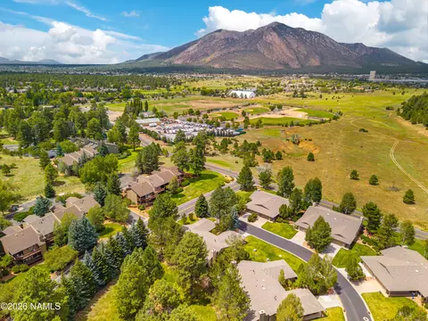 View/Area - 6001 E Laurel Loop, Flagstaff, AZ 86004 photo 2 of 4
