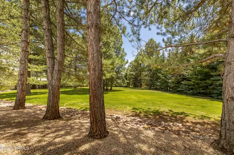 Exterior - 6001 E Laurel Loop, Flagstaff, AZ 86004 photo 5 of 6