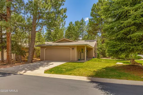Exterior - 6001 E Laurel Loop, Flagstaff, AZ 86004 photo 2 of 6
