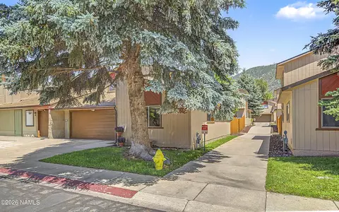 Exterior - 2416 Eva Loop, Flagstaff, AZ 86004 photo 2 of 7