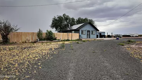 8256 N Porter Rd, Joseph City, AZ 86032