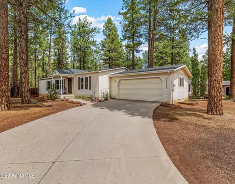 2306 W Adirondack Ave, Flagstaff, AZ 86001