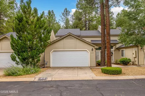 1797 W Camelot Dr, Flagstaff, AZ 86001
