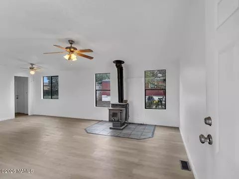 4965 E Allen Ave, Flagstaff, AZ 86004 photo 9