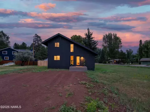 535 Stringer Rd, Munds Park, AZ 86017
