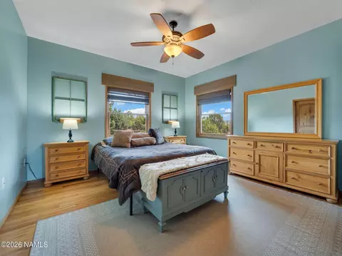 Bedroom - 1665 E Broken Arrow Dr, Williams, AZ 86046 photo 2 of 4