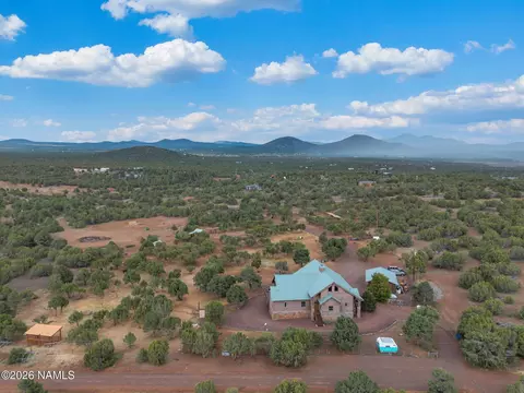 View/Area - 1665 E Broken Arrow Dr, Williams, AZ 86046 photo 2 of 4