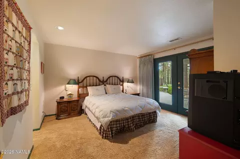 Bedroom - 5145 E Hickory Dr, Flagstaff, AZ 86004 photo 1 of 5