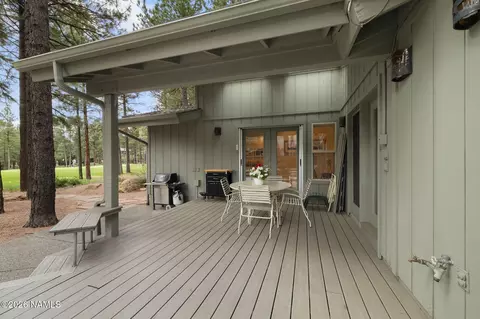 Exterior - 5145 E Hickory Dr, Flagstaff, AZ 86004 photo 7 of 15