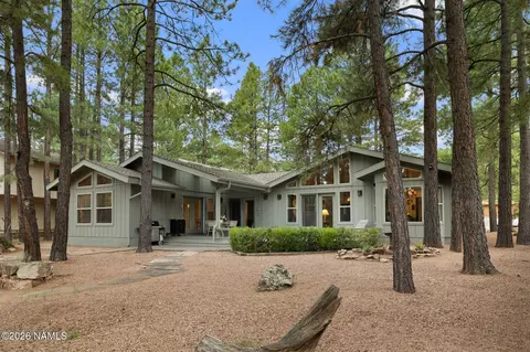 Exterior - 5145 E Hickory Dr, Flagstaff, AZ 86004 photo 10 of 15