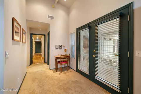Entry Way - 5145 E Hickory Dr, Flagstaff, AZ 86004 photo 5 of 6