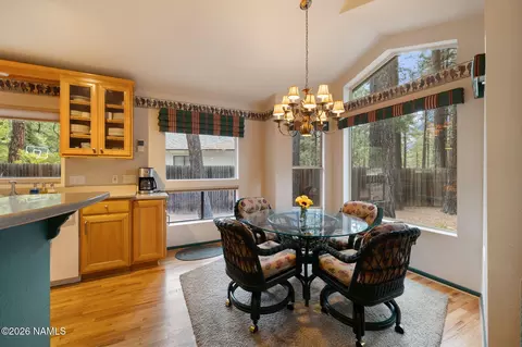 Dining - 5145 E Hickory Dr, Flagstaff, AZ 86004 photo 4 of 5