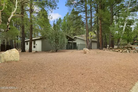Exterior - 5145 E Hickory Dr, Flagstaff, AZ 86004 photo 12 of 15