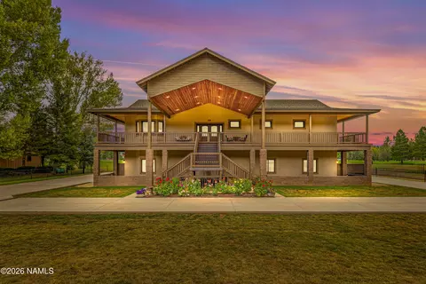 370 E Navajo Rd, Munds Park, AZ 86017