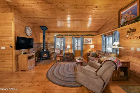 Living - 7386 E Long Bow Dr, Williams, AZ 86046 photo 3 of 4