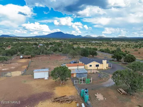 View/Area - 2857 E Hoctor Rd, Williams, AZ 86046 photo 2 of 6