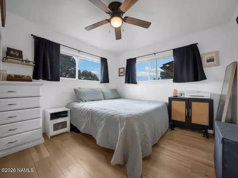 Bedroom - 2857 E Hoctor Rd, Williams, AZ 86046 photo 2 of 3