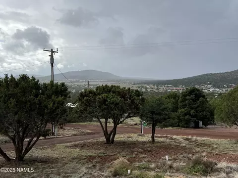 1541 E Tangerine St, Williams, AZ 86046 photo 2