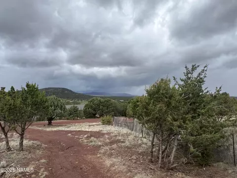 1541 E Tangerine St, Williams, AZ 86046 photo 5