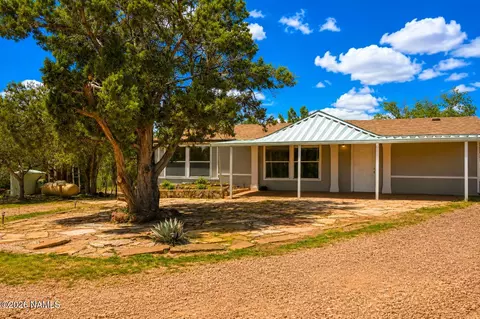 101 W Highland St, Williams, AZ 86046