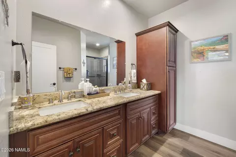 Bath - 156 Trilogy Dr, Williams, AZ 86046 photo 2 of 3
