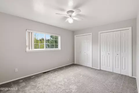 Bedroom - 6814 Eagle Crest Dr, Flagstaff, AZ 86004 photo 4 of 5