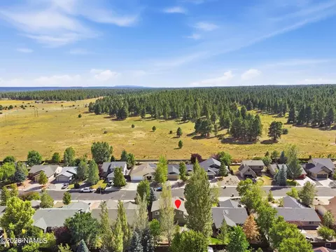 View/Area - 6814 Eagle Crest Dr, Flagstaff, AZ 86004 photo 2 of 3