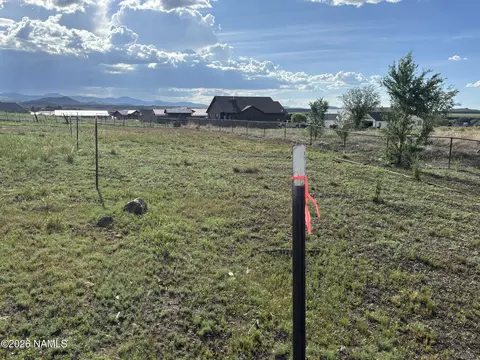 329 3rd Ave, Eagar, AZ 85925 photo 2