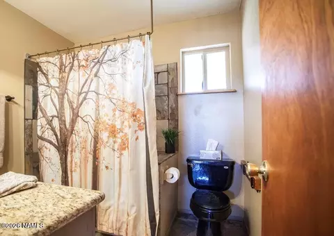 Bath - 3106 E Funnel Rd, Williams, AZ 86046 photo 1 of 4