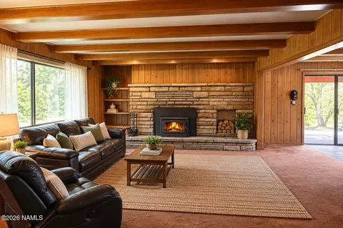 Living - 1895 Aspen Ln, Heber-overgaard, AZ 85298 photo 1 of 2