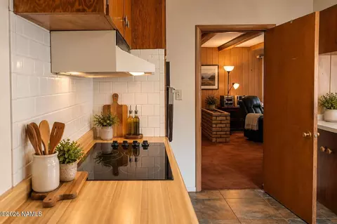 Kitchen - 1895 Aspen Ln, Heber-overgaard, AZ 85298 photo 3 of 3