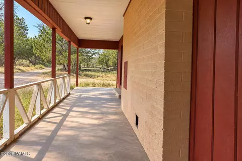 Exterior - 1895 Aspen Ln, Heber-overgaard, AZ 85298 photo 3 of 9
