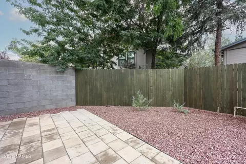 Exterior - 4275 E Spring Meadows Cir, Flagstaff, AZ 86004 photo 4 of 7