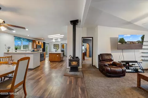 2186 E Clear Point Way, Williams, AZ 86046 photo 7