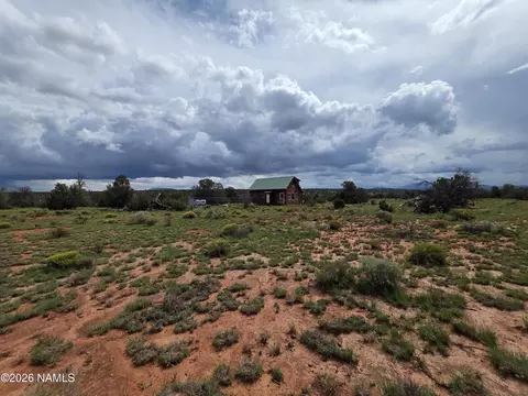 Exterior - 6437 Bird Dog Cir, Williams, AZ 86046 photo 10 of 17