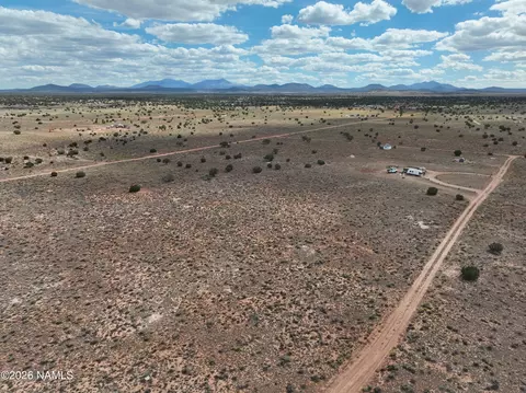 3179 S Glendale Rd, Williams, AZ 86046 photo 3