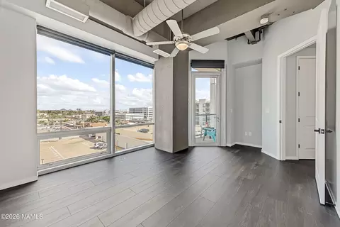Living - 1 E Lexington Ave #503, Phoenix, AZ 85013 photo 3 of 6