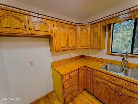 Kitchen - 7803 E Long Bow Dr, Williams, AZ 86046 photo 2 of 4