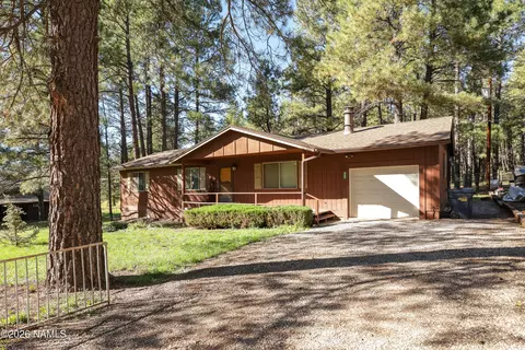 420 N Lodge Dr, Munds Park, AZ 86017