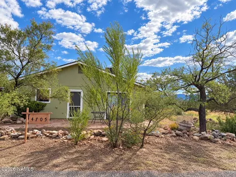 4705 E Kerry Dr, Rimrock, AZ 86335