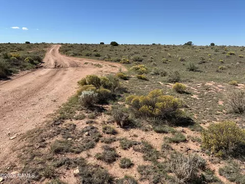 2607 E Valle Rd, Williams, AZ 86046 photo 2
