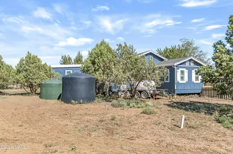 Exterior - 2052 N Ann Ln, Ash Fork, AZ 86320 photo 6 of 10