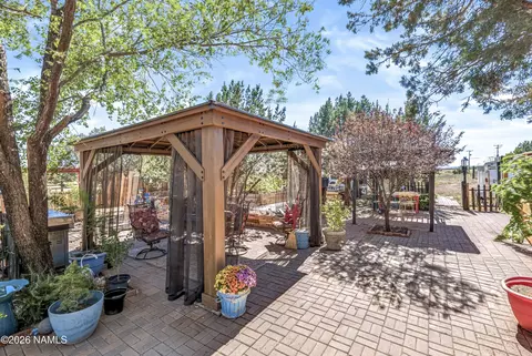 Exterior - 2052 N Ann Ln, Ash Fork, AZ 86320 photo 2 of 10