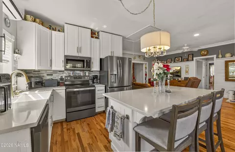 Kitchen - 2052 N Ann Ln, Ash Fork, AZ 86320 photo 2 of 3