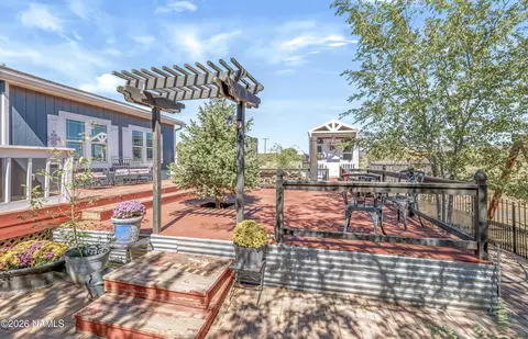 Exterior - 2052 N Ann Ln, Ash Fork, AZ 86320 photo 10 of 10