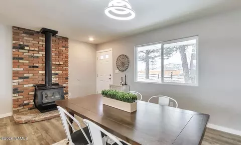 Dining - 7965 E Gemini Dr, Flagstaff, AZ 86004 photo 2 of 2