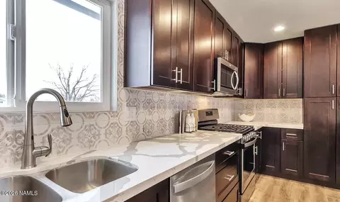 Kitchen - 7965 E Gemini Dr, Flagstaff, AZ 86004 photo 2 of 3