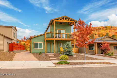 4977 E Retreat Cir, Flagstaff, AZ 86004