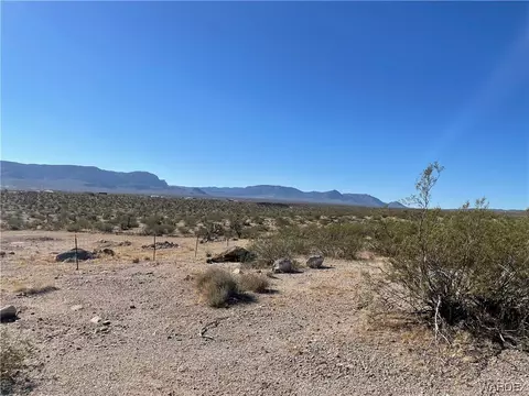 1205 W Haystack Dr, Meadview, AZ 86444 photo 6